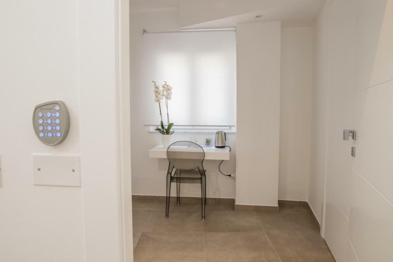 Suitesgaribaldi Cagliari Exterior foto
